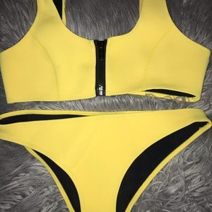 Hoaka swimwear bikini
